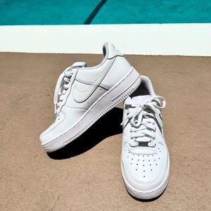 Women’s Nike Air Force 1’s NEW